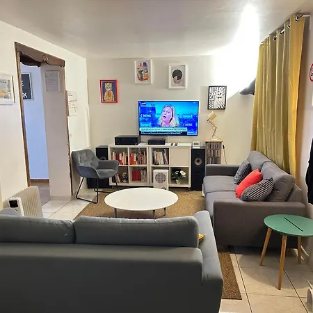 Maison De Pres Metro 7 By Immo Kit Homestay Aubervilliers